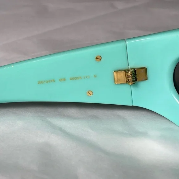 Gucci GG1247s Sunglasses Teal and Gray NEW w/ Extras + FREE  display picture 1